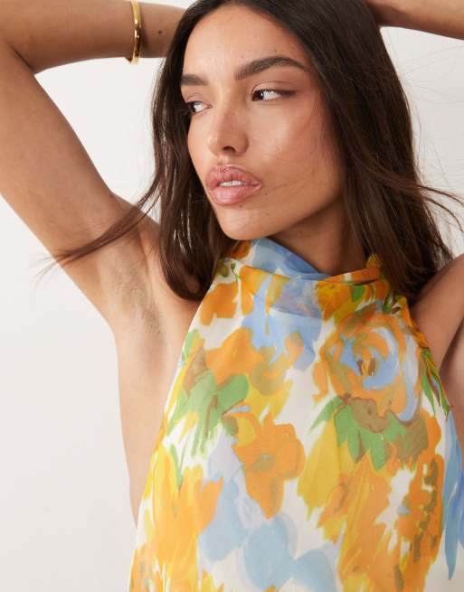 ASOS DESIGN – Marmormönstrad maxiklänning i chiffong med två lager och hög krage, 3 av 4