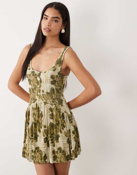 ASOS DESIGN – Marszczona, zapinana na guziki sukienka mini ze wzorem - view 1