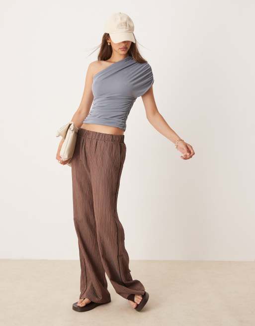ASOS DESIGN – Marszczony top na jedno ramię z tkaniny cupro, 4 z 4