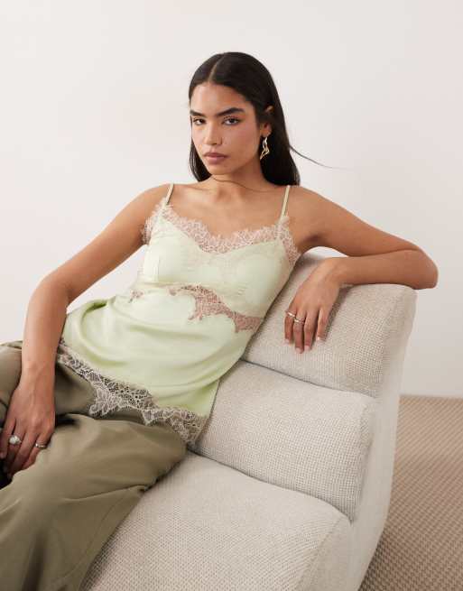 ASOS DESIGN - Matchagrøn longline-top i satin med camistropper og blondekant, 3 af 4