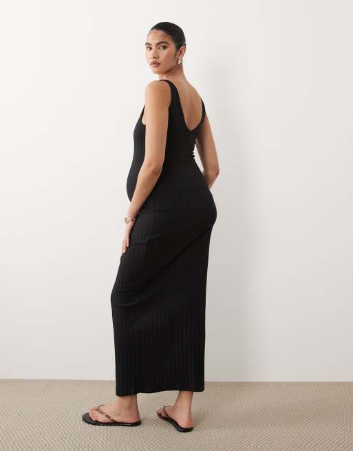 ASOS DESIGN Maternity – Ärmelloses Midikleid in Schwarz mit breiter Rippenstruktur und V-Ausschnitt, 3 von 4