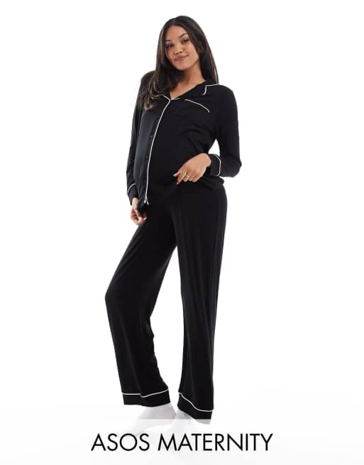 ASOS DESIGN Maternity – Bardzo wygodna czarna piżama z wiskozy z kontrastowymi lamówkami z koszulą z długim rękawem i spodniami