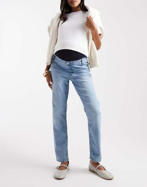 ASOS DESIGN Maternity – Bequeme Mom-Jeans in Mittelblau mit schmalem Schnitt - view 1