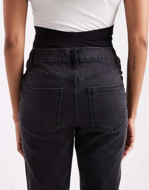ASOS DESIGN Maternity – Bequeme Mom-Umstandsjeans in verwaschenem Schwarz mit schmalem Schnitt, 4 von 5