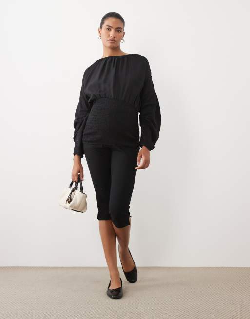 ASOS DESIGN Maternity blusa con vita arricciata e maniche a palloncino nera, 2 di 4