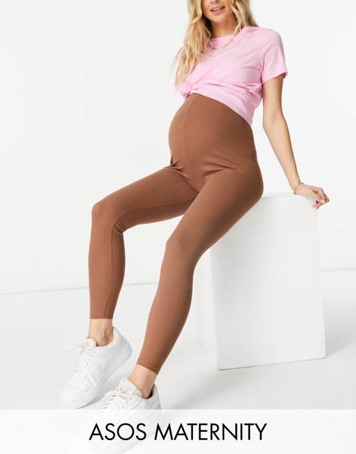 ASOS DESIGN Maternity – Brązowe prążkowane legginsy