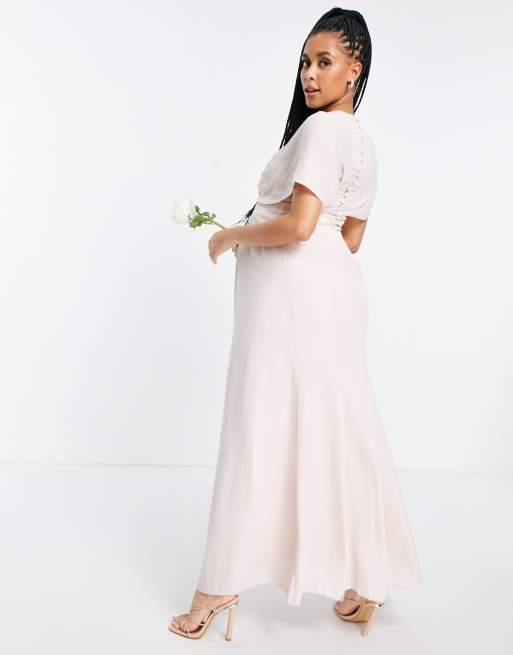 ASOS DESIGN Maternity Bridesmaid blouson sleeve maxi dress with satin  chevron waist band and button back in blush | ASOS