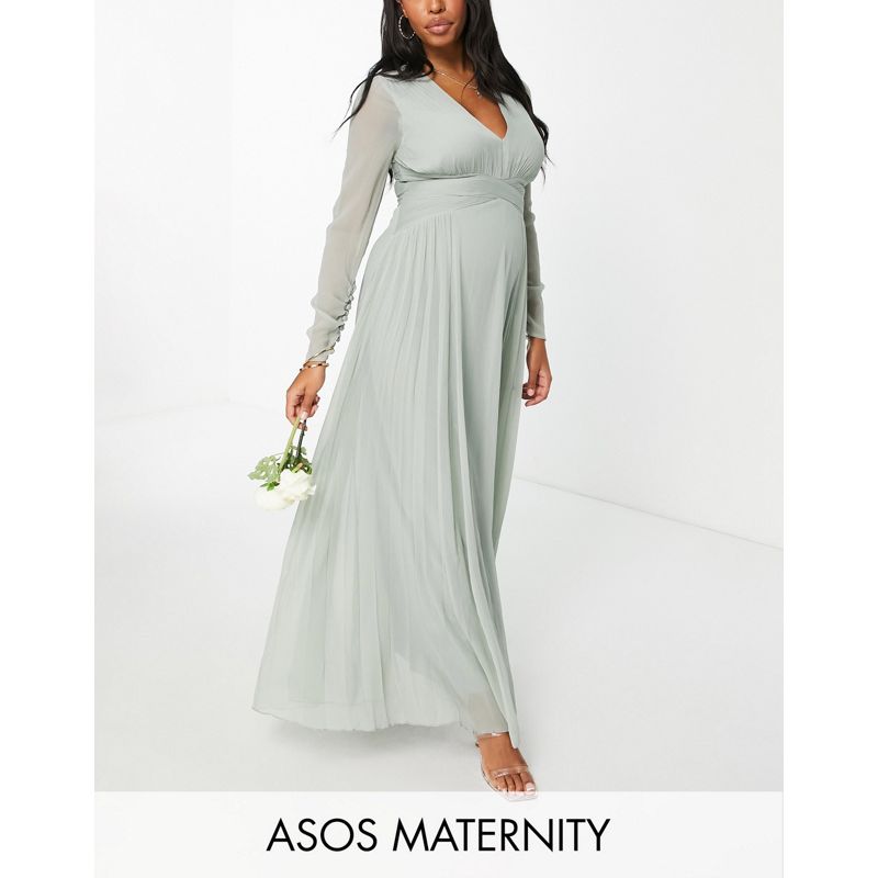 DESIGN Maternity – Bridesmaid – Langärmliges Maxikleid mit geraffter Taille und plissiertem Rock in Olivgrün