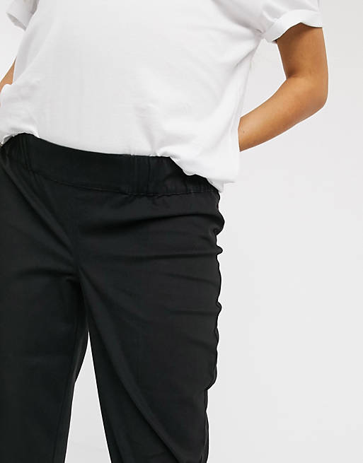 Trousers & Leggings Maternity chino trousers in black with under the bump waistband 