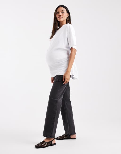 ASOS DESIGN Maternity comfort stretch straight jeans in washed black, 2 of 5