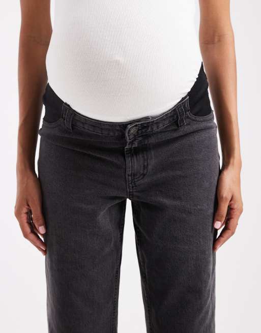 ASOS DESIGN Maternity comfort stretch straight jeans in washed black, 5 of 5