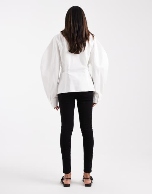 ASOS DESIGN Maternity – Czarne jeansy zasłaniające brzuch o dopasowanym kroju, 3 z 5