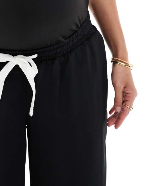 ASOS DESIGN Maternity – Czarne wciągane spodnie z kontrastowymi lampasami, 4 z 5