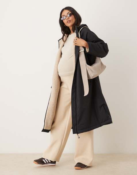 ASOS DESIGN Maternity – Czarny płaszcz przeciwdeszczowy o wydłużonym fasonie z podszewką z kożuszka - view 1