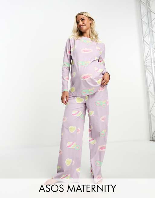 ASOS DESIGN Maternity - Daydream - Pyjamaset van top met lange mouwen en broek in lila
