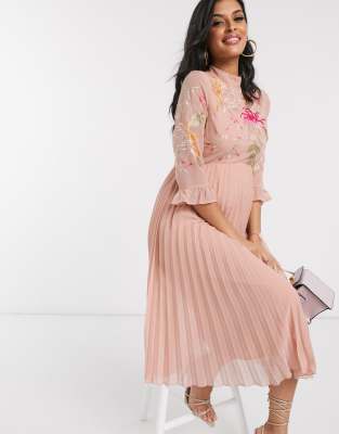 dusky pink maternity dress