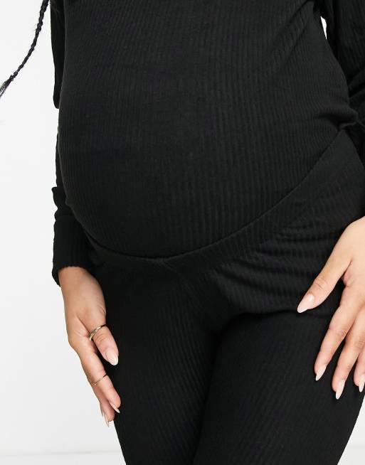 ASOS DESIGN Maternity - Ensemble confort en tissu côtelé ultra doux avec sweat à capuche oversize fendu et legging - Noir, 3 de 4