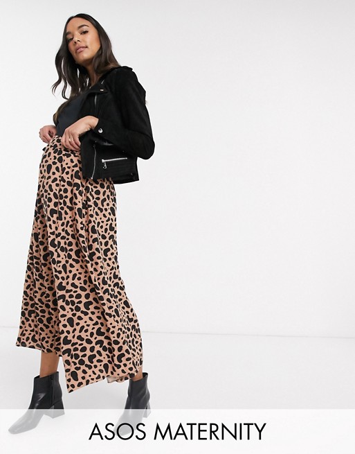 ASOS DESIGN Maternity floaty midi skirt with button waist detail in leopard print