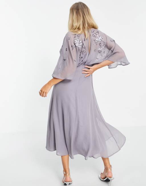 ASOS DESIGN Maternity - Geborduurde maxi jurk met blousonmouwen en cape-stijl rug, 2 van 4