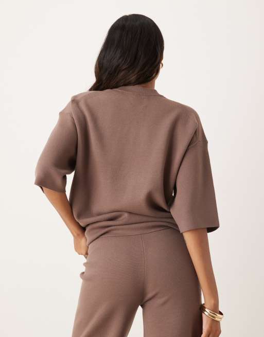 ASOS DESIGN Maternity - Gebreid oversized T-shirt met structuur in mokka, 2 van 4