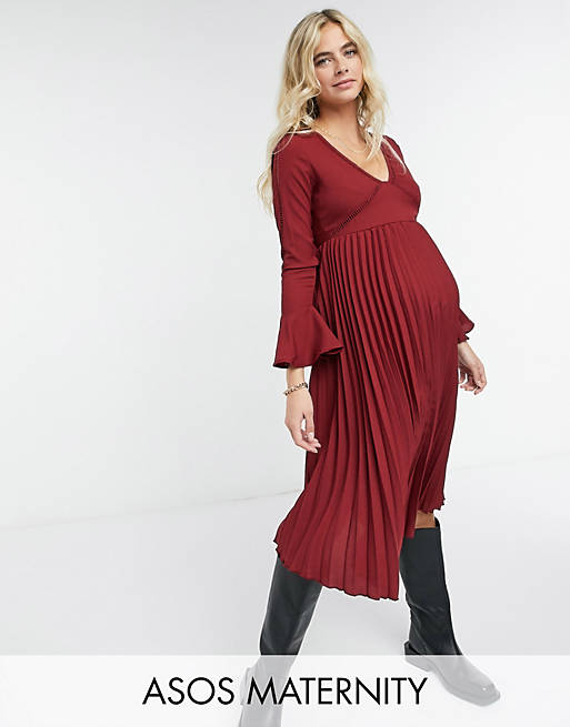 ASOS DESIGN Maternity - Geplooide midi-jurk met kanten inzetstukken in bordeauxrood