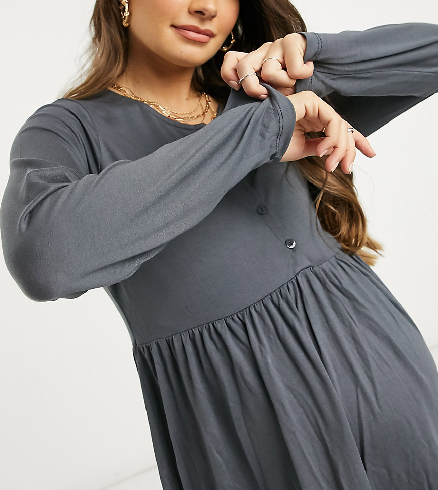 ASOS DESIGN Maternity - Gerimpelde top met knopen voor borstvoeding en lange mouwen in antraciet-Grijs