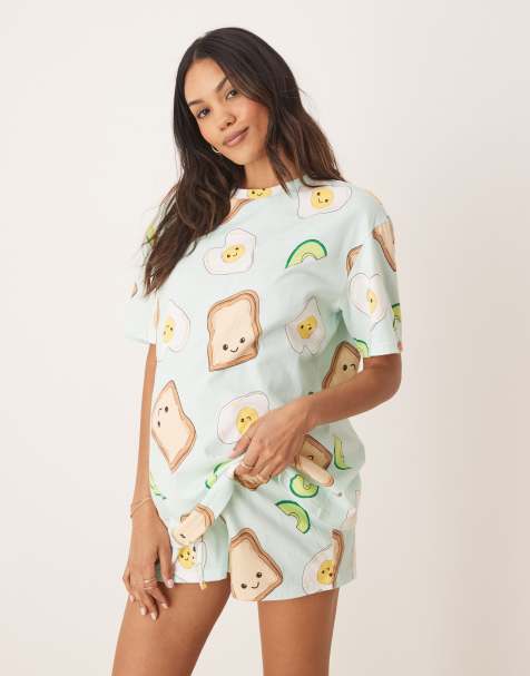 ASOS DESIGN Maternity – Grön, avokado-, ägg- och brödskivor-mönstrad pyjamas med t-shirt och shorts - view 1
