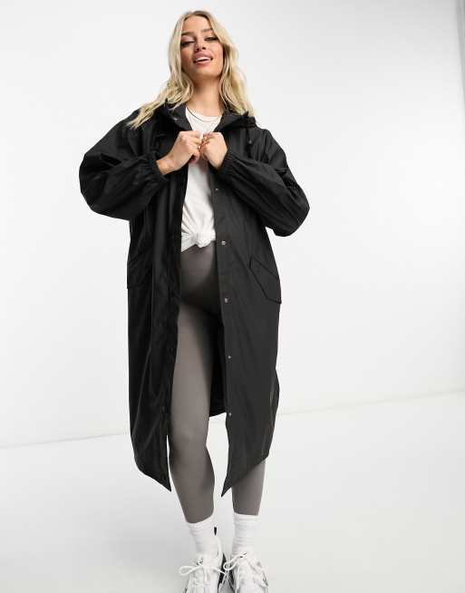 ASOS DESIGN Maternity – Gumowany płaszcz przeciwdeszczowy w kolorze czarnym, 4 z 4