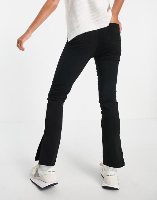 ASOS DESIGN Maternity - Højtaljede bukser med slidser i sort bengalin, 2 af 4