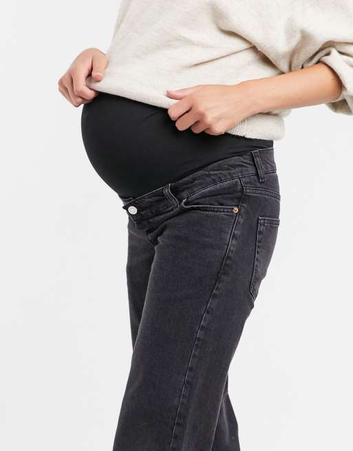 ASOS DESIGN Maternity Jeans a zampa corti a vita alta elasticizzati semplici da indossare colore nero con fascia sopra il pancione
