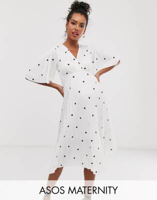 asos design maternity kimono pleated midi dress