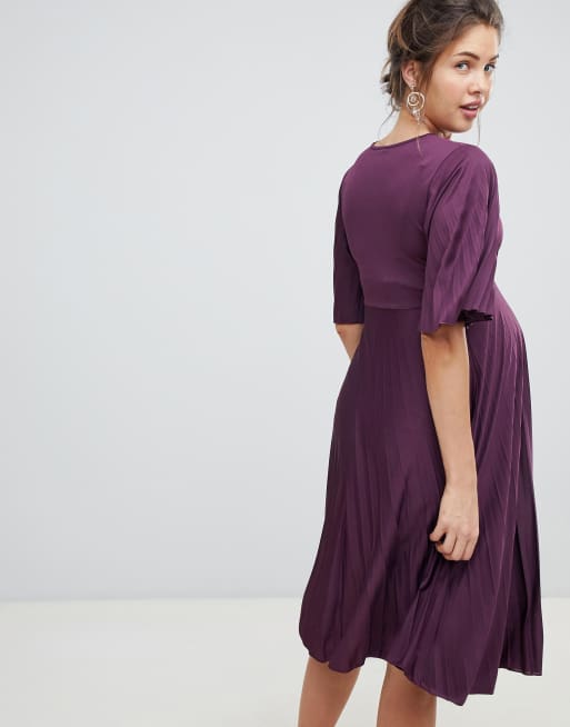 ASOS DESIGN Maternity exclusive pleated midi dress with kimono