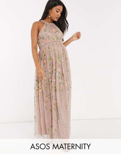 ASOS DESIGN Maternity - Lange mesh jurk met halternek en mooie geborduurde bloemen en lovertjes
