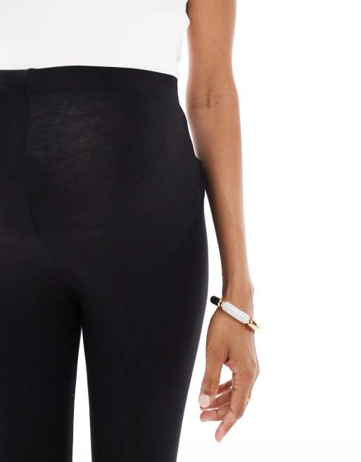 ASOS DESIGN Maternity - Leggings a coste neri con fascia sopra il pancione, 4 di 5