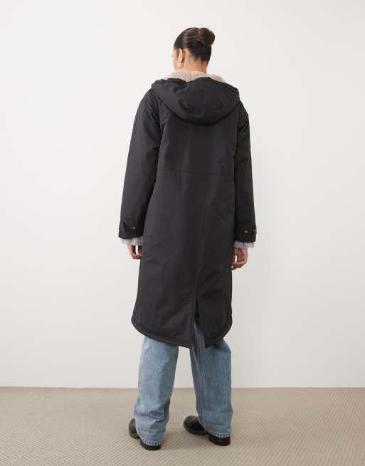 ASOS DESIGN Maternity longline rain coat with borg liner in black, 3 of 4