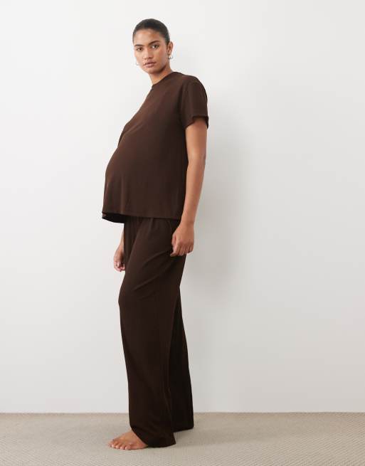 ASOS DESIGN Maternity lounge mix & match lounge rib oversized pyjama tee with side split in chocolate, 3 of 4