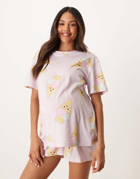 ASOS DESIGN Maternity - Lyslilla pyjamassæt med oversized T-shirt og shorts med isprint - view 1