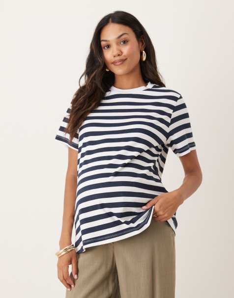 ASOS DESIGN Maternity - Marineblå T-shirt med striber i regular fit - view 1