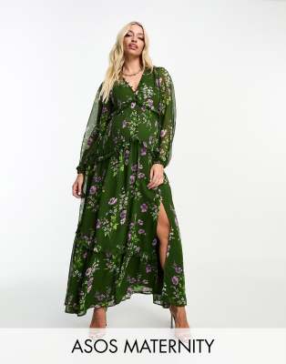 ASOS DESIGN Maternity - Maxikleid in Grün mit Knopfleiste, Biesen und Blumenmuster-Bunt