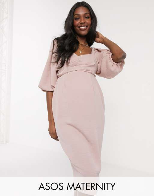 ASOS DESIGN Maternity - Midi-jurk met overslag aan de voorkant en pofmouwen in roze