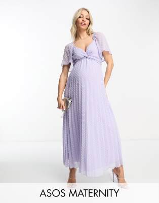 ASOS DESIGN Maternity - Midikleid in Flieder mit Flügelärmeln, Noppenstruktur und Knotendetail vorne-Lila