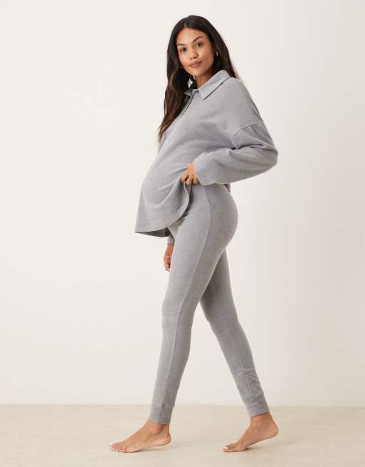 ASOS DESIGN Maternity – Mieszaj i łącz – Lekkie jasnoszare polarowe legginsy domowe