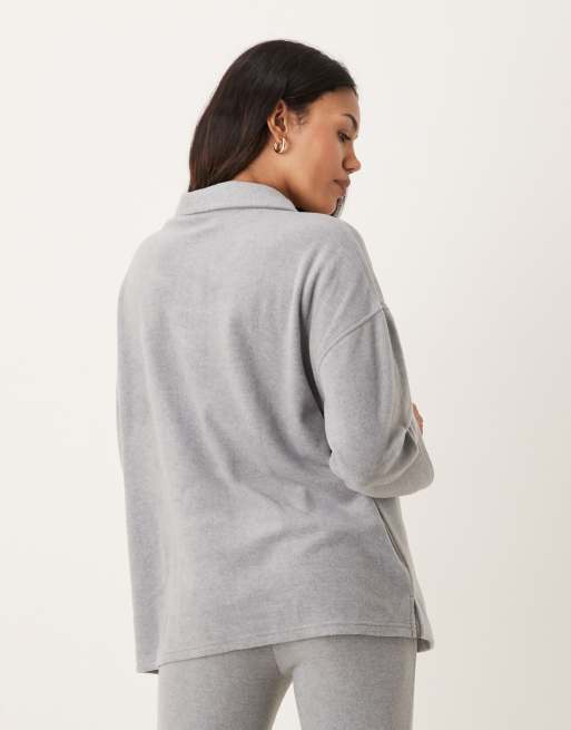 ASOS DESIGN Maternity – Mix & Match – Umstandssweatshirt aus leichtem Fleece in Hellgrau mit Kragen, 2 von 4