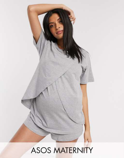  ASOS DESIGN Maternity – Mixa & matcha – Pyjamastopp med korsade band i jersey för amning och shorts, 2 av 3