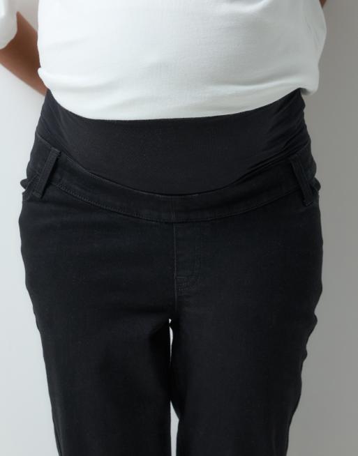 ASOS DESIGN Maternity mom jeans o dopasowanym kroju w kolorze czarnym, 5 z 5