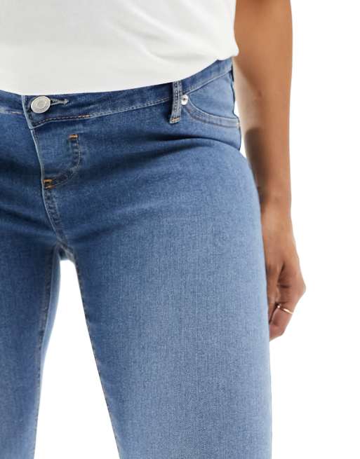ASOS DESIGN Maternity – Niebieskie jeansy o obcisłym kroju, 5 z 5