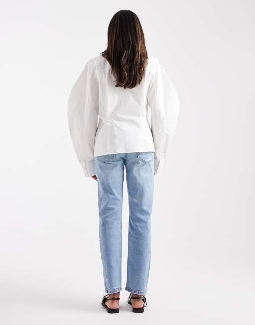 ASOS DESIGN Maternity – Niebieskie wygodne mom jeans o dopasowanym kroju, 3 z 5