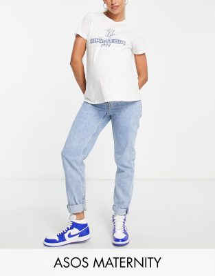 ASOS DESIGN Maternity - 'Original' mom jeans met hoge taille met elastische  zijkant in lichte wassing | ASOS