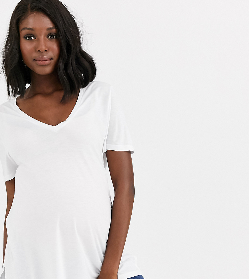 ASOS DESIGN Maternity - Oversized T-shirt met V-hals aan de voorkant en achterkant in wit