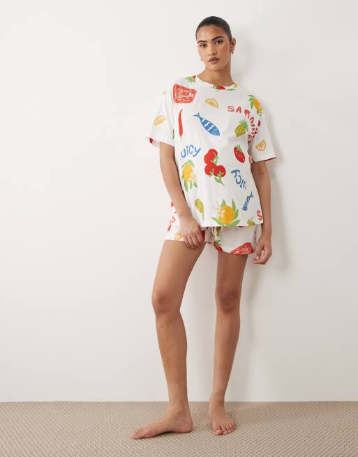 ASOS DESIGN Maternity oversized tee & shorts set in sardine summer print, 2 of 4